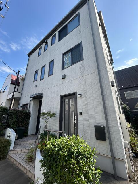 ソレイユ奥沢のエントランス| 