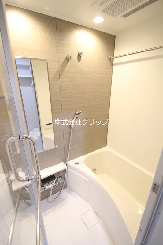 BPRレジデンスMotomachi Bay Sideの浴室