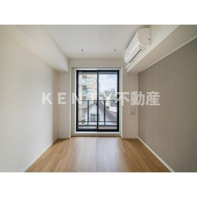 【居間・リビング】 | ＧＥＮＯＶＩＡ大崎ｓｋｙｇａｒｄｅｎ | ゆったりとしたリビングです