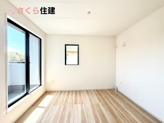 リガーレ宇都宮市針ヶ谷8期の洋室|広々とした洋室です♪お子様の成長に伴って増えていく荷物にも対応できます！

