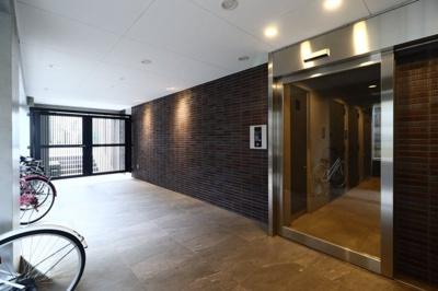 【エントランス】 | ＦＬＲＥＥＤ烏山