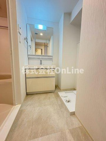 東大阪市長栄寺の賃貸マンションの洗面所