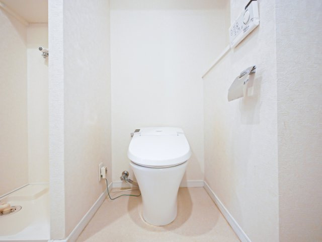 サヴォイブロードストリート　7階のトイレ|別号室です。現状優先です。