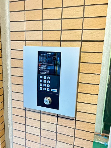 べステック・南塚口の外観