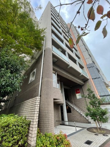 ロイヤルメゾン宝塚のエントランス
