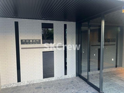 【エントランス】 | 市谷鷹匠町レジデンス 