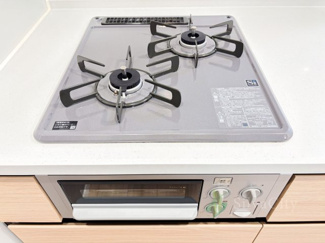 【キッチン】 | グローリオ新宿夏目坂 | 二口ガスコンログリル付き