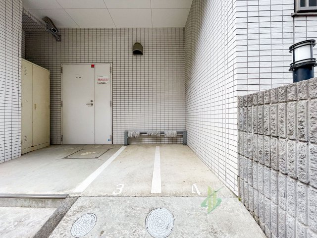 グローリオ新宿夏目坂の駐輪場|駐輪場