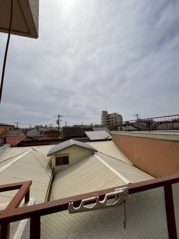 ローレル東尻池の展望|落ち着いた時間を過ごせるバルコニーです