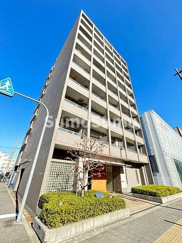 ロイヤル御幣島の外観