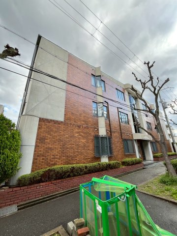ベルフォーレ甲東の外観