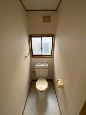 ホワイトハイツのトイレ|シンプルで使いやすいトイレです