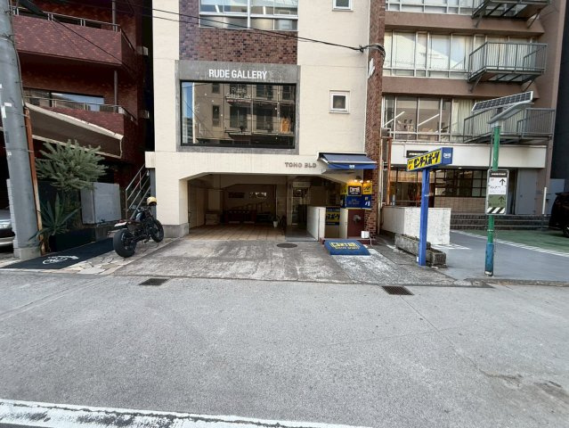 東邦ビル  4Fのエントランス