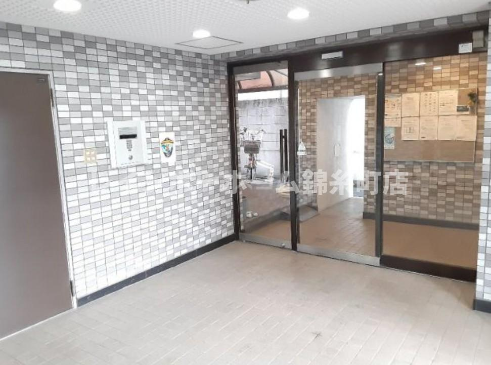 ライオンズマンション北綾瀬第2のエントランス