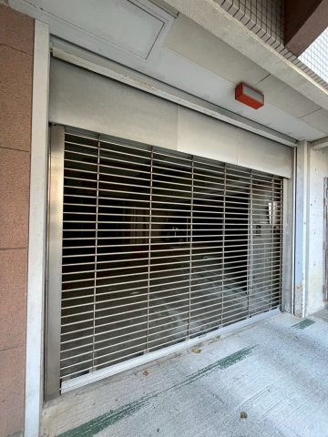 ロイヤル苦楽園の駐車場