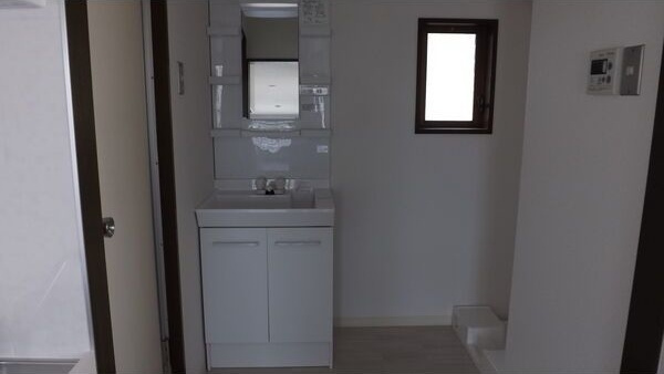 レファインド芦屋Ⅲの洗面所