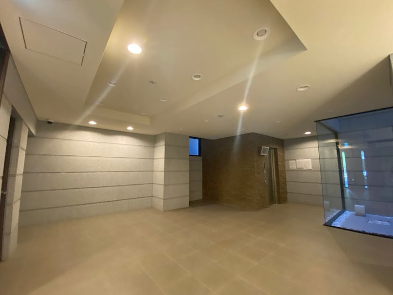 レジュールアッシュ心斎橋ヴィータのロビー