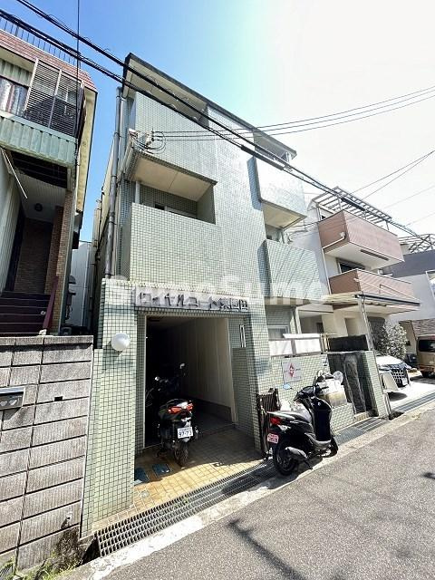 ロイヤルコート東園田の外観|外観です