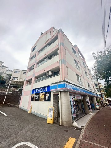 レジデンスアゼリアの外観