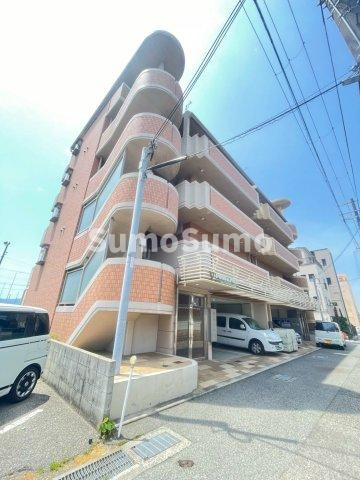 ポコアポコ明石鍛治屋町三番館の外観|おしゃれな外観です