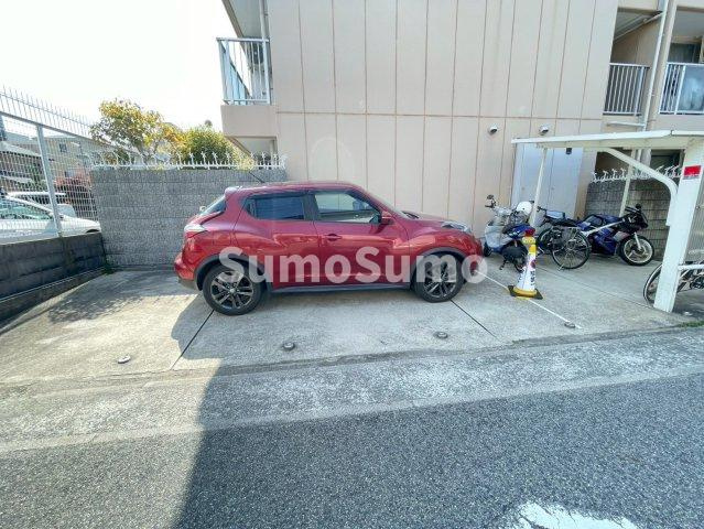ベレーロ魚崎の駐車場|駐車場があるので、車を買う予定の方も安心です
