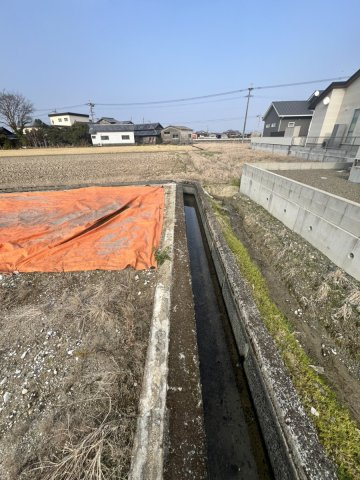 千丁町新牟田　事業用地の外観