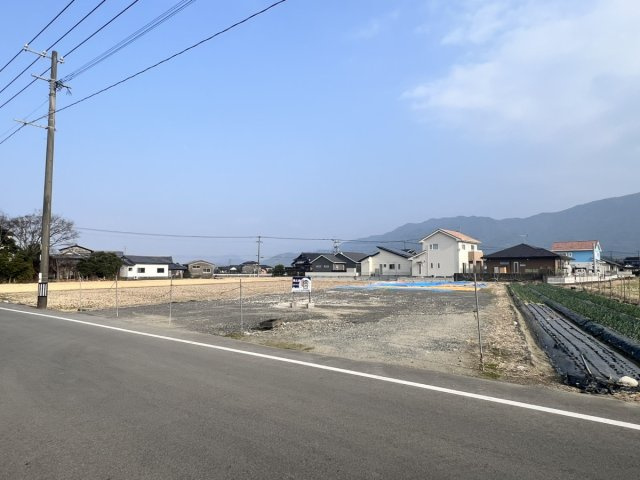 千丁町新牟田　事業用地の外観