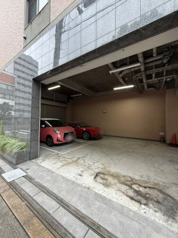 フロンティアタワー九条Ⅱ(旧:CITY SPIRE 九条Ⅱ)の駐車場