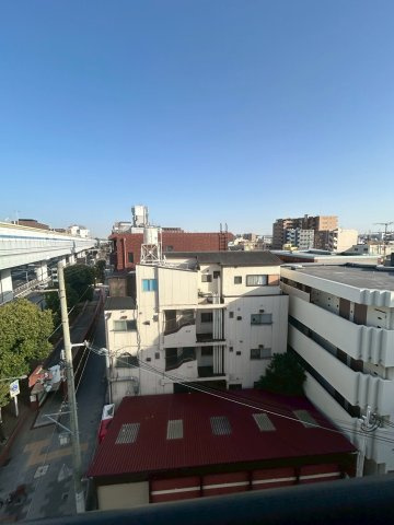 ベルフィーユNARUOの展望