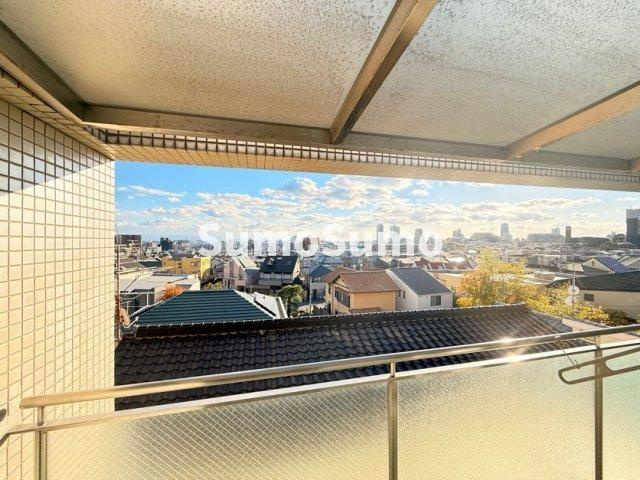 ロイヤルメゾン岡本Ⅲの展望