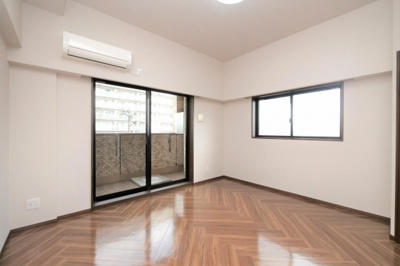 【洋室】 | PHOENIX Clove Tomoi | 広々とした洋室です