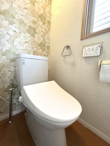 中古住宅　岩井のトイレ