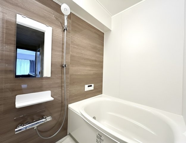 中古住宅　岩井の浴室