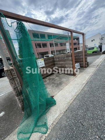 ポレール伊川　Ⅱの駐車場|駐車場です