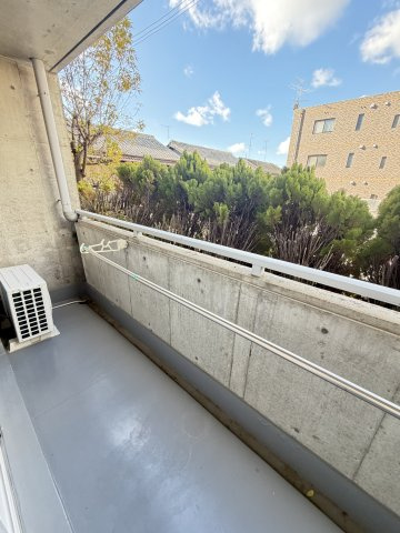 ロイヤルメゾン六甲Ⅴのバルコニー