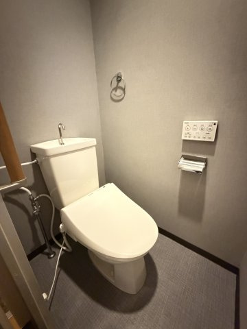 ロイヤルメゾン六甲Ⅴのトイレ