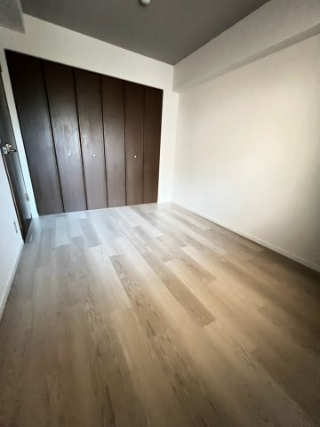 ロイヤル苦楽園の居間・リビング