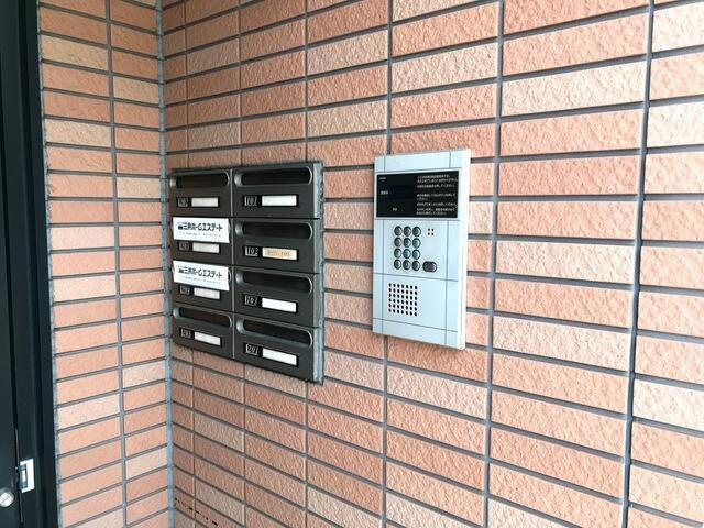 デザインコート桜新町のエントランス| 