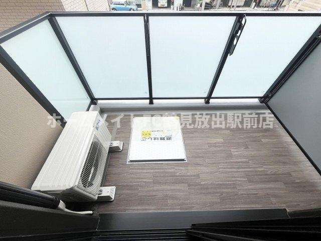 大阪市鶴見区今津中１丁目の賃貸マンションのバルコニー