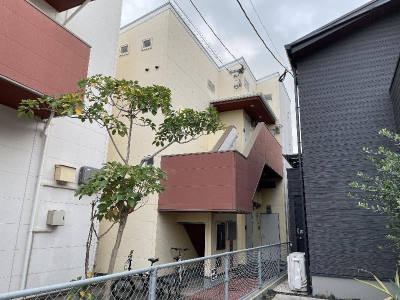 タスク箱崎の外観