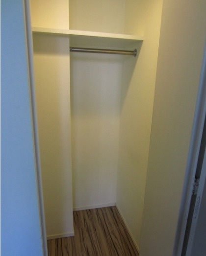 パークフラッツ中目黒　ペット相談　ウォークインクロゼット　南向きの収納