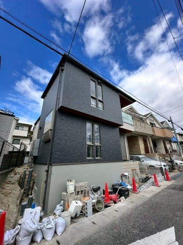 ポラリスの外観