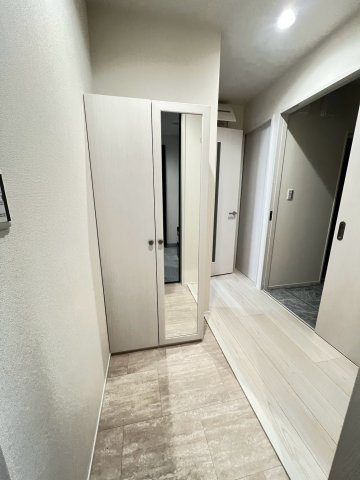 ポラリスの玄関
