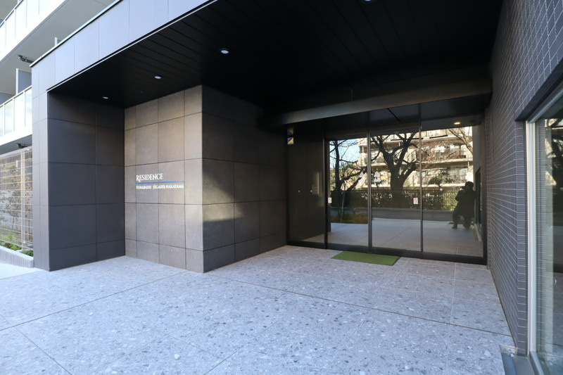 レジデンス船橋東中山のエントランス