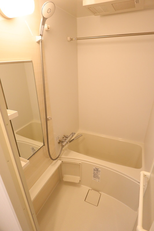 レジデンス船橋東中山の浴室