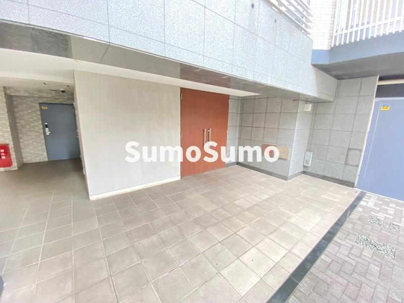 ドゥーエ学芸大学Ⅱのエントランス|落ち着いたエントランスです