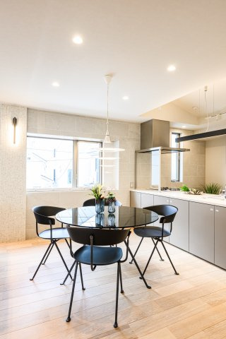 【居間・リビング】 | 世田谷＿新築戸建て