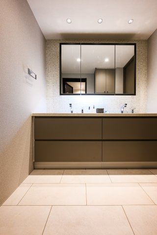 【独立洗面台】 | 世田谷＿新築戸建て