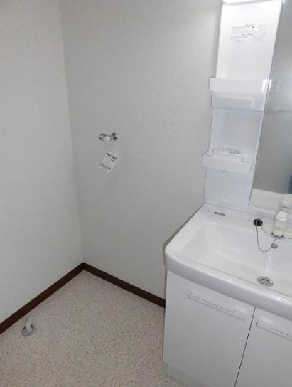 中野区上鷺宮３丁目のテラスの洗面所