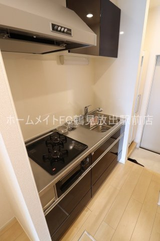 東大阪市稲田本町３丁目のアパートのキッチン